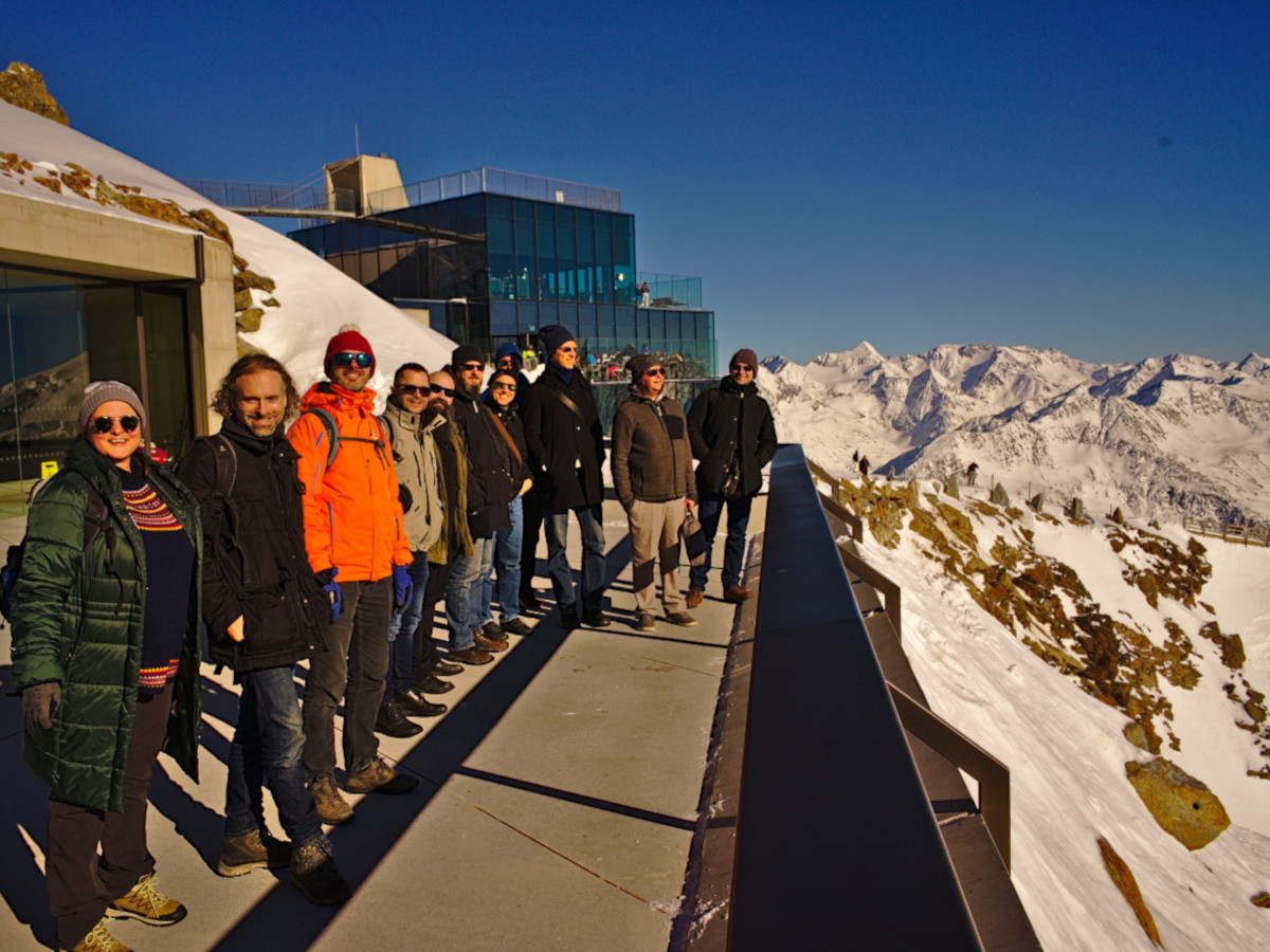 Gruppenfoto 2015.jpg Gruppenfoto 2015.jpg